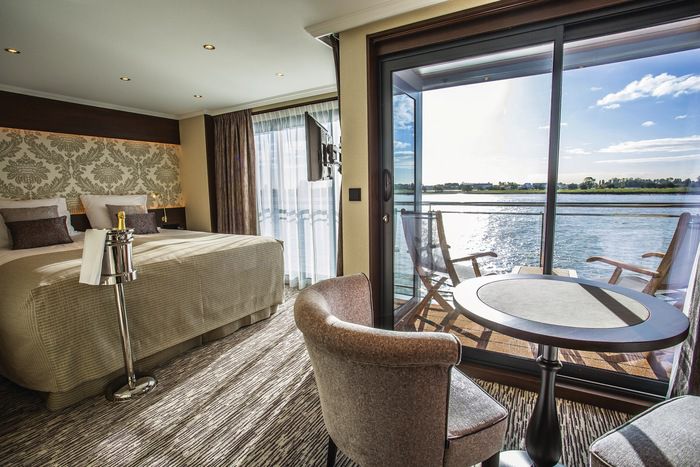 Accommodation on MS Thomas Hardy